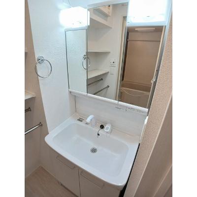 ウナ　カーサ　シクーラ 102【管理NO：1-028453101-01020】 ★家具家電は申し込み後に搬入しますの物件写真6