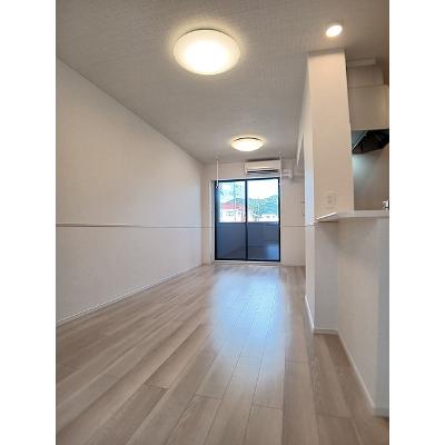 カーサ・ピノＢ 103【管理NO：1-028342502-01030】 ★家具家電は申し込み後に搬入します★ ★2026年09月上旬入居可能★の物件写真2
