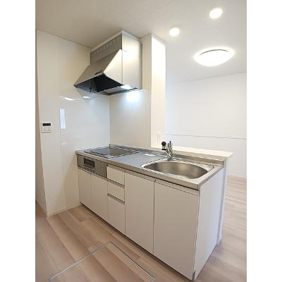 カーサ・ピノＡ 102【管理NO：1-028342501-01020】 ★家具家電は申し込み後に搬入します★ ★2026年09月上旬入居可能★の物件写真3