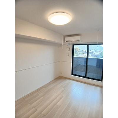 ブラッサム 203【管理NO：1-028309901-02030】 ★家具家電は申し込み後に搬入しますの物件写真2