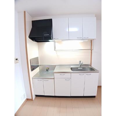 サンハウスヨシキＣ 104【管理NO：1-014561303-01040】 ★家具家電は申し込み後に搬入します★の物件写真3