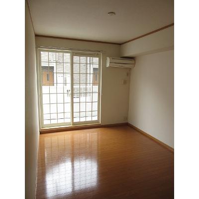 サニーハイツＢ 103【管理NO：1-012167002-01030】 ★家具家電は申し込み後に搬入しますの物件写真2