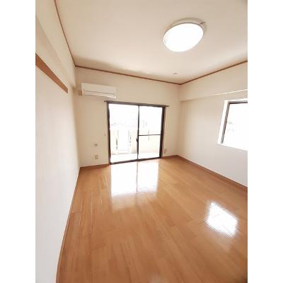 サムデイ小郡 306【管理NO：1-011853201-03060】 ★家具家電は申し込み後に搬入します★の物件写真2