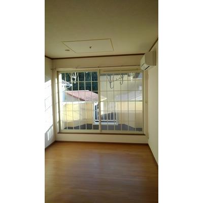 ウィンディア・Ａ 203【管理NO：1-009740501-02030】 ★家具家電は申し込み後に搬入しますの物件写真2