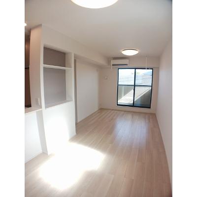 グランターナＡ 201【管理NO：1-027654801-02010】 ★家具家電は申し込み後に搬入します★ ★2026年08月中旬入居可能★の物件写真2