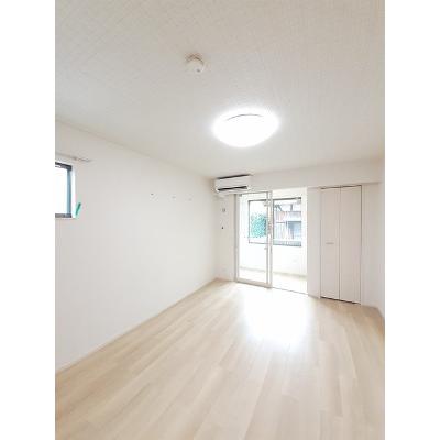 ソラーナⅡ 101【管理NO：1-027488202-01010】 2026年07月中旬入居可能の物件写真2