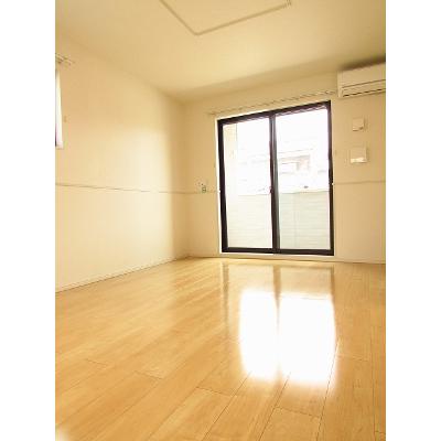 ミレ・ルーチェＡ 103【管理NO：1-021930201-01030】 ★家具家電は申し込み後に搬入しますの物件写真2