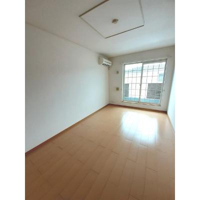 ラ・ファミーユＣ 202【管理NO：1-014411903-02020】 ★家具家電は申し込み後に搬入しますの物件写真2