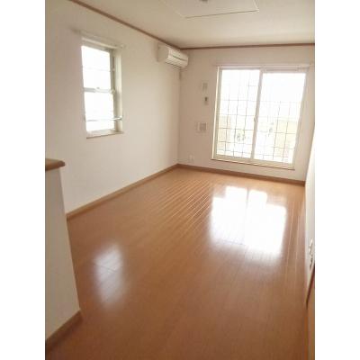 グリーンコート　Ｅ 201【管理NO：1-013348705-02010】 ★家具家電は申し込み後に搬入します★の物件写真2