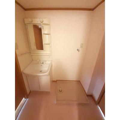 メロウパヒューム蘭 201【管理NO：1-011832602-02010】 ★家具家電は申し込み後に搬入しますの物件写真6