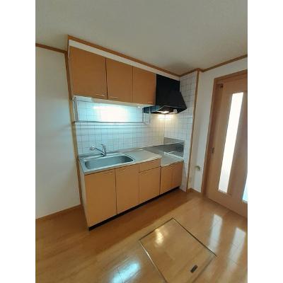 エクセレント　ハイツ　Ａ 102【管理NO：1-011703701-01020】 ★家具家電は申し込み後に搬入しますの物件写真3