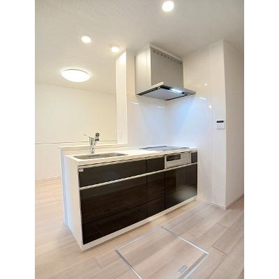 シュトラールＢ 104【管理NO：1-027973901-01040】 ★家具家電は申し込み後に搬入します★ ★2026年10月上旬入居可能★の物件写真3