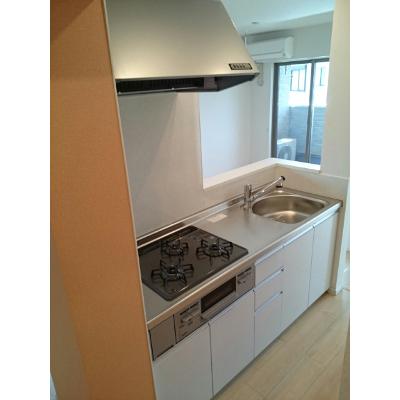 メゾン・ド　沖今宿　Ａ 203【管理NO：1-023598801-02030】 ★家具家電は申し込み後に搬入します★の物件写真3