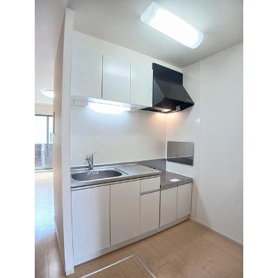 クローバー　ハウス 101【管理NO：1-021061201-01010】 ★家具家電は申し込み後に搬入します★の物件写真3