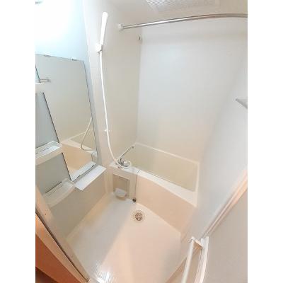 レジデンス牟礼 105【管理NO：1-013807101-01050】 ★家具家電は申し込み後に搬入します★の物件写真4