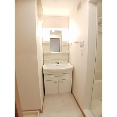 ブランドール日ノ本　Ｂ 203【管理NO：1-013607802-02030】 ★家具家電は申し込み後に搬入しますの物件写真6