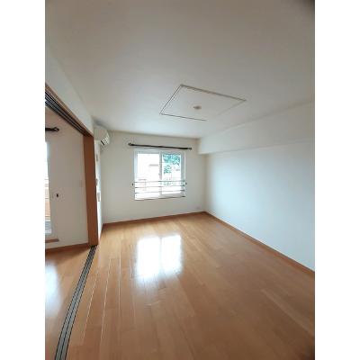 シンフォニー 203【管理NO：1-013289501-02030】の物件写真2