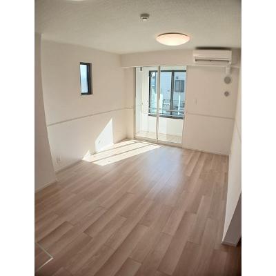 ネイサンベールⅡ 101【管理NO：1-027573102-01010】 ★家具家電は申し込み後に搬入します★の物件写真2