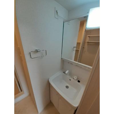 カーム・レジデンス 102【管理NO：1-026082301-01020】 ★家具家電は申し込み後に搬入します★の物件写真6