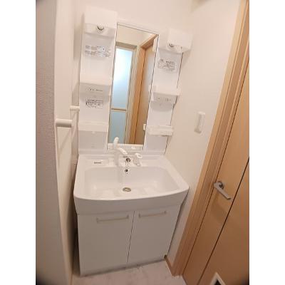 アウローラ小野田 101【管理NO：1-015966301-01010】 ★家具家電は申し込み後に搬入します★の物件写真6
