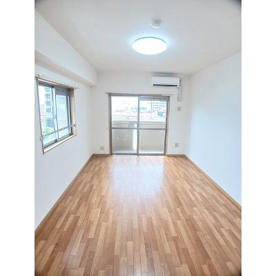 Ｃｏｒｄｅｌｉａ 401【管理NO：1-014273801-04010】 ★家具家電は申し込み後に搬入しますの物件写真2
