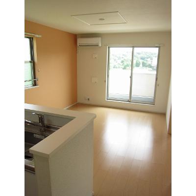 ララヴィコロ　Ｓ　Ⅱ 204【管理NO：1-018798402-02040】 ★家具家電は申し込み後に搬入します★の物件写真2