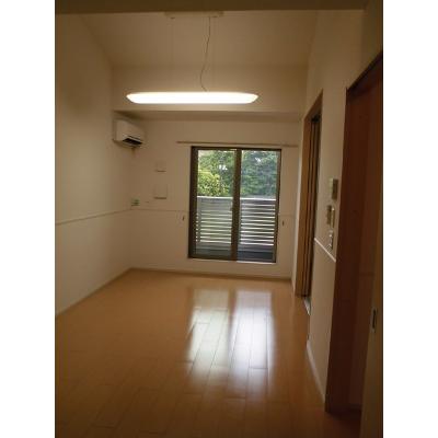 ペスカ・トーレ 203【管理NO：1-016875301-02030】 ★家具家電は申し込み後に搬入しますの物件写真2