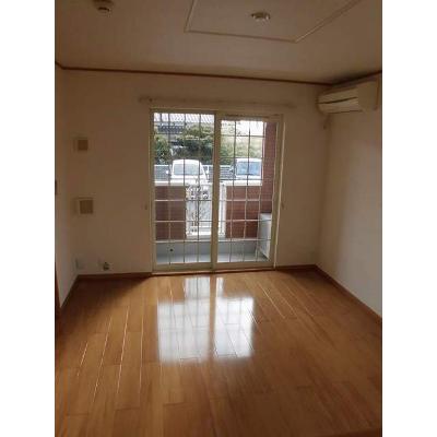 グランデ　フィオーレⅠ 101【管理NO：1-012992101-01010】 ★家具家電は申し込み後に搬入しますの物件写真2