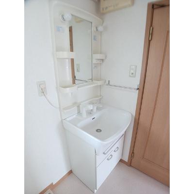サンフラワー 205【管理NO：1-012535001-02040】 ★家具家電は申し込み後に搬入します★の物件写真6