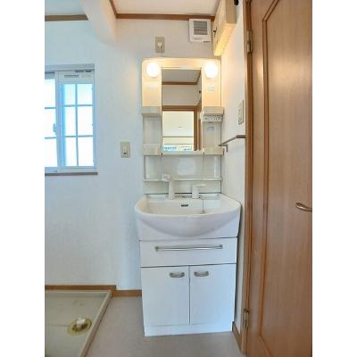 サンフラワー 202【管理NO：1-012535001-02020】 ★家具家電は申し込み後に搬入します★の物件写真6