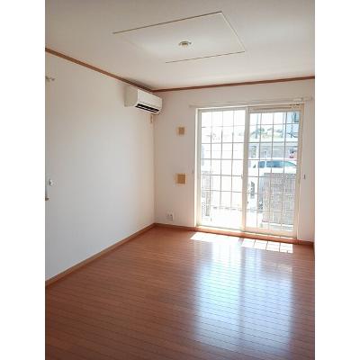 ブルージェイ 106【管理NO：1-012384601-01050】 ★家具家電は申し込み後に搬入します★の物件写真2