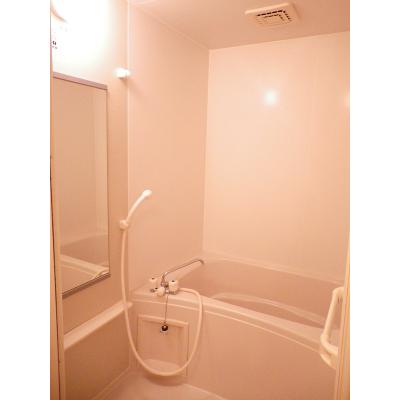 ブルージェイ 106【管理NO：1-012384601-01050】 ★家具家電は申し込み後に搬入します★の物件写真4