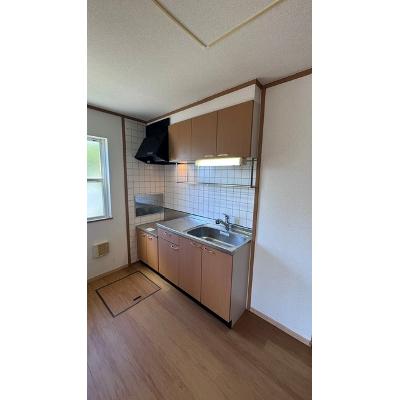 ヴィラ　ヒルズ　Ａ 101【管理NO：1-012009401-01010】 ★家具家電は申し込み後に搬入します★の物件写真3