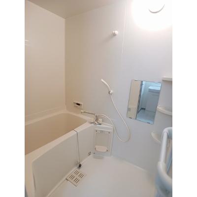 コモド・タウン・Ｍ－Ｂ 205【管理NO：1-011852802-02040】 ★家具家電は申し込み後に搬入しますの物件写真4