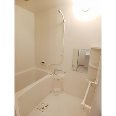 グリーン　ゲイブルズ　Ⅲ番館 201【管理NO：1-011691403-02010】 ★家具家電は申し込み後に搬入しますの物件写真4