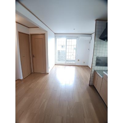 グリーン　ゲイブルズ　Ⅱ番館 201【管理NO：1-011691402-02010】 ★家具家電は申し込み後に搬入します 2026年07月中旬入居可能の物件写真2