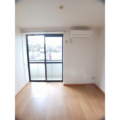 ハイツＦＬＯＷＥＲ 102【管理NO：1-007458401-01020】 ★家具家電は申し込み後に搬入しますの物件写真2