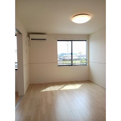 カルム　高砂 202【管理NO：1-026849101-02020】 ★家具家電は申し込み後に搬入します★の物件写真2