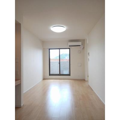 リュウオウ 202【管理NO：1-025164101-02020】 ★家具家電は申し込み後に搬入しますの物件写真2