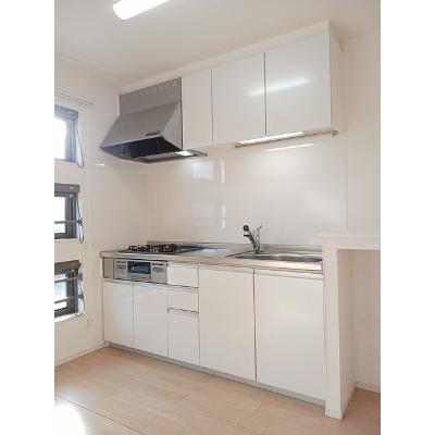 リュウオウ 202【管理NO：1-025164101-02020】 ★家具家電は申し込み後に搬入しますの物件写真3