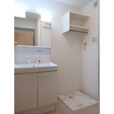 リュウオウ 202【管理NO：1-025164101-02020】 ★家具家電は申し込み後に搬入しますの物件写真6