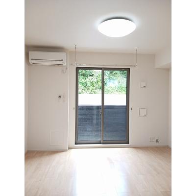 レジデンス宮の内 101【管理NO：1-021449101-01010】 ★家具家電は申し込み後に搬入します★の物件写真2