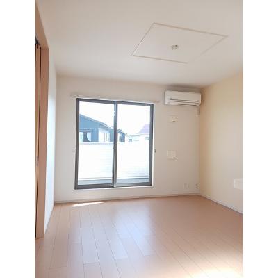 シティフローラル　Ⅰ 201【管理NO：1-020439801-02010】 ★家具家電は申し込み後に搬入しますの物件写真2