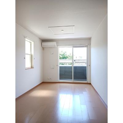 勇駿Ⅱ番館 103【管理NO：1-014522702-01030】 ★家具家電は申し込み後に搬入します★の物件写真2