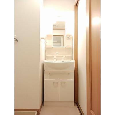 ドエルⅦ 201【管理NO：1-012967901-02010】 ★家具家電は申し込み後に搬入しますの物件写真6