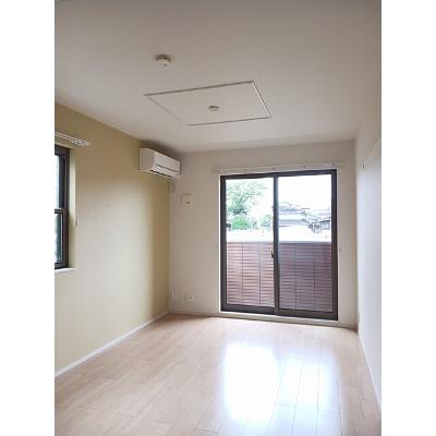 グレイス・カーサ 103【管理NO：1-023316401-01030】 ★家具家電は申し込み後に搬入しますの物件写真2