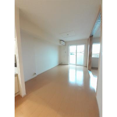 プライムカーサ 203【管理NO：1-019763301-02030】 ★家具家電は申し込み後に搬入しますの物件写真2