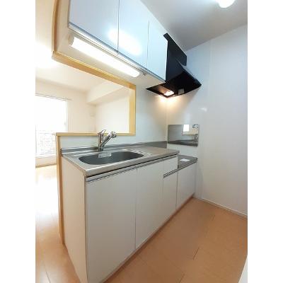 ヴァルム長府 201【管理NO：1-019047701-02010】 ★家具家電は申し込み後に搬入しますの物件写真3