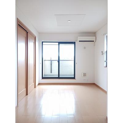 メゾン・ルミエールＥ 202【管理NO：1-014114001-02020】 ★家具家電は申し込み後に搬入しますの物件写真2