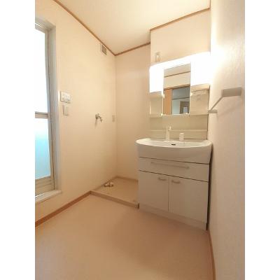 サニーレジデンス　Ⅰ番館 101【管理NO：1-012923701-01010】 ★家具家電は申し込み後に搬入します★の物件写真6